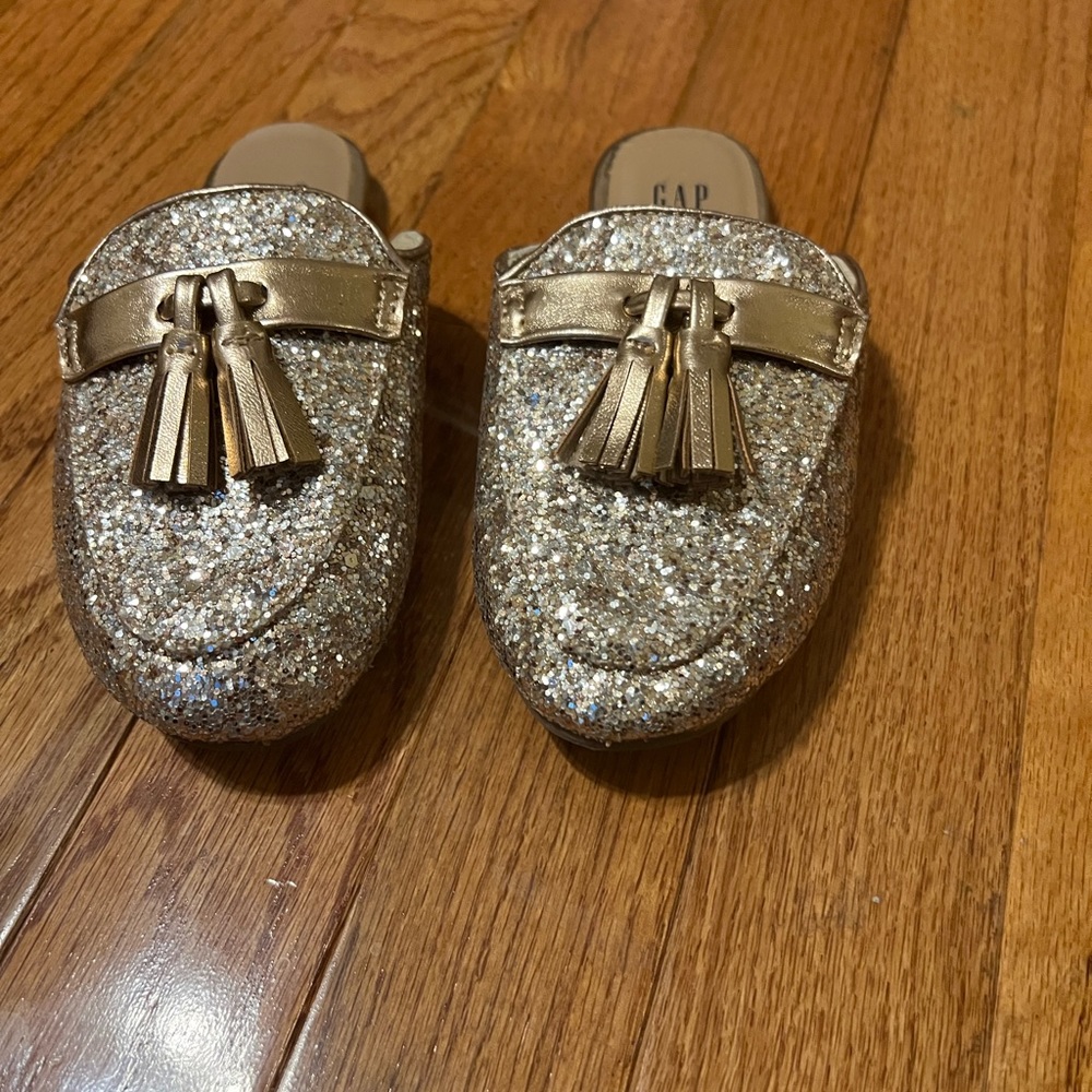 3 beautiful pairs of shoes for Toddler girl